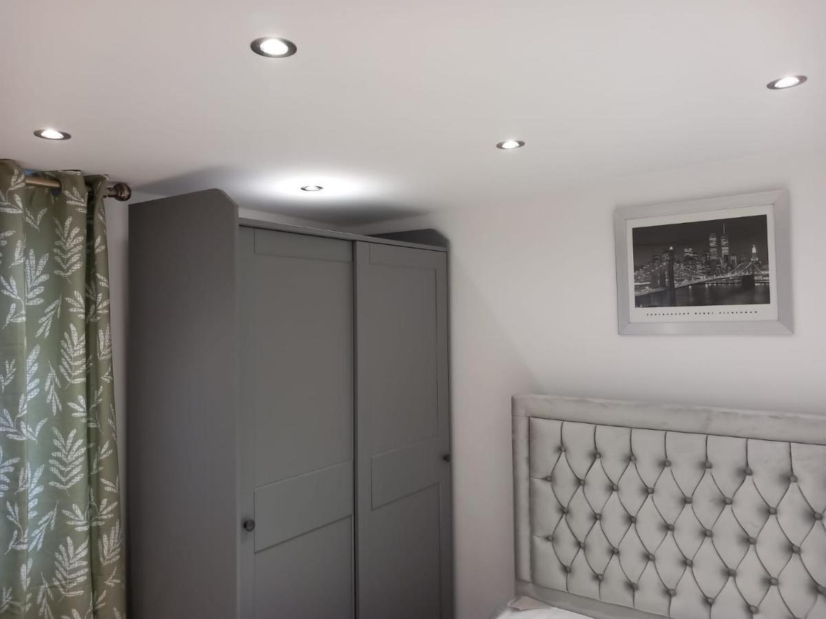Heronsgate Gh013 Erith Extérieur photo