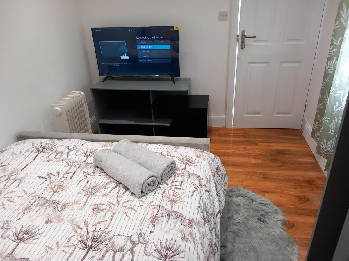 Heronsgate Gh013 Erith Extérieur photo